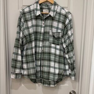Universal Thread Green and White Plaid Men's Shirt